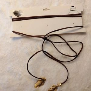 Choker necklace